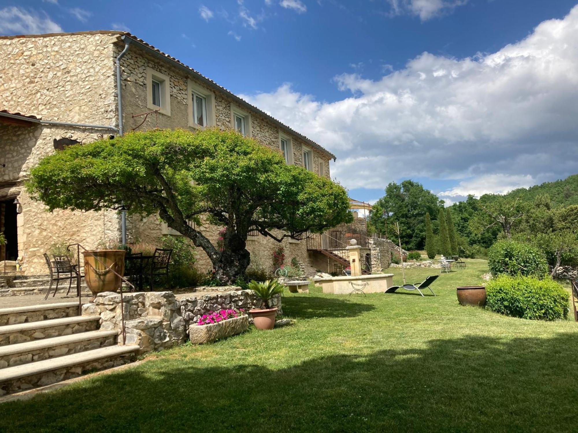 Le Domaine De Piedmoure, Gites Et Chambres D'Hotes, Piscine, Terrasses Privatives Sault-de-Vaucluse Eksteriør bilde